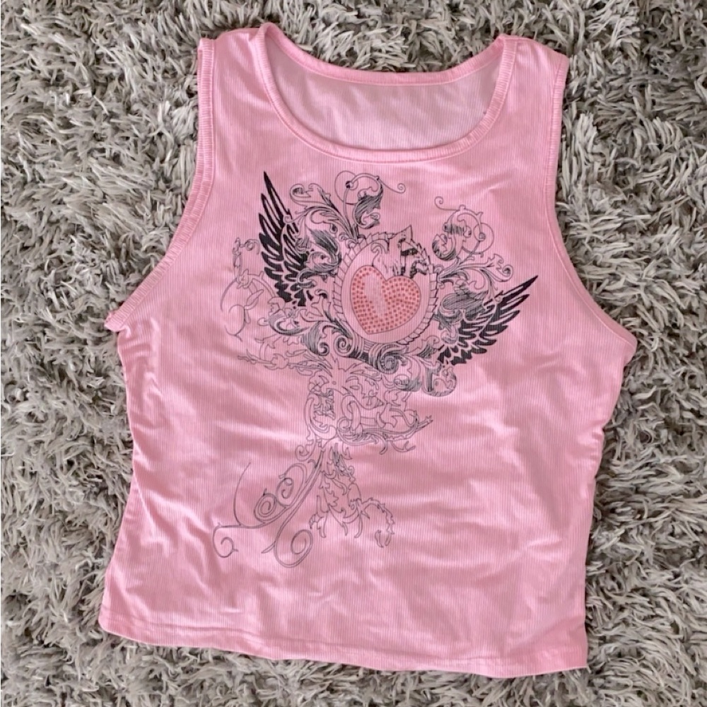 Pink heart graphic tank top